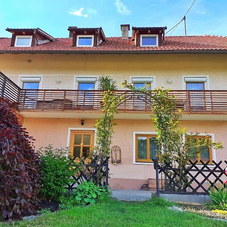 Apartment Fischer Mit Privatstrand Steindorf am Ossiacher See Εξωτερικό φωτογραφία